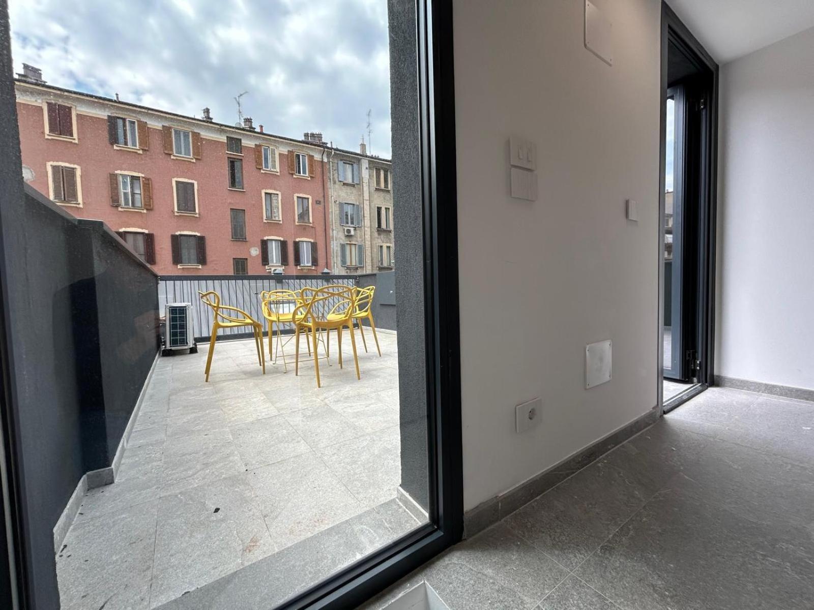 Kibilu Luxury Apt With Terrace, Isola District And Near Garibaldi Station Mediolan Zewnętrze zdjęcie